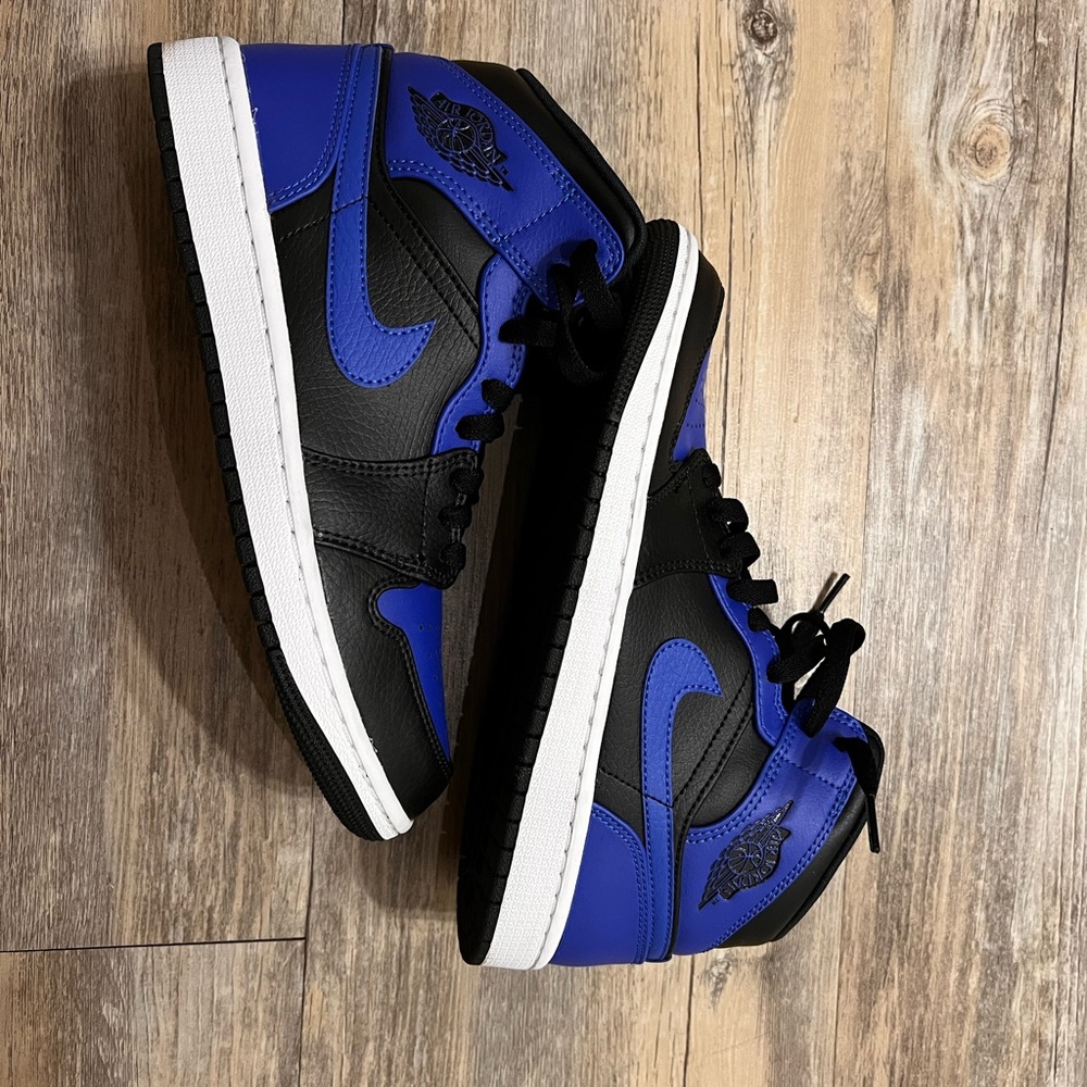 Brand new never worn jordans for mens size us7